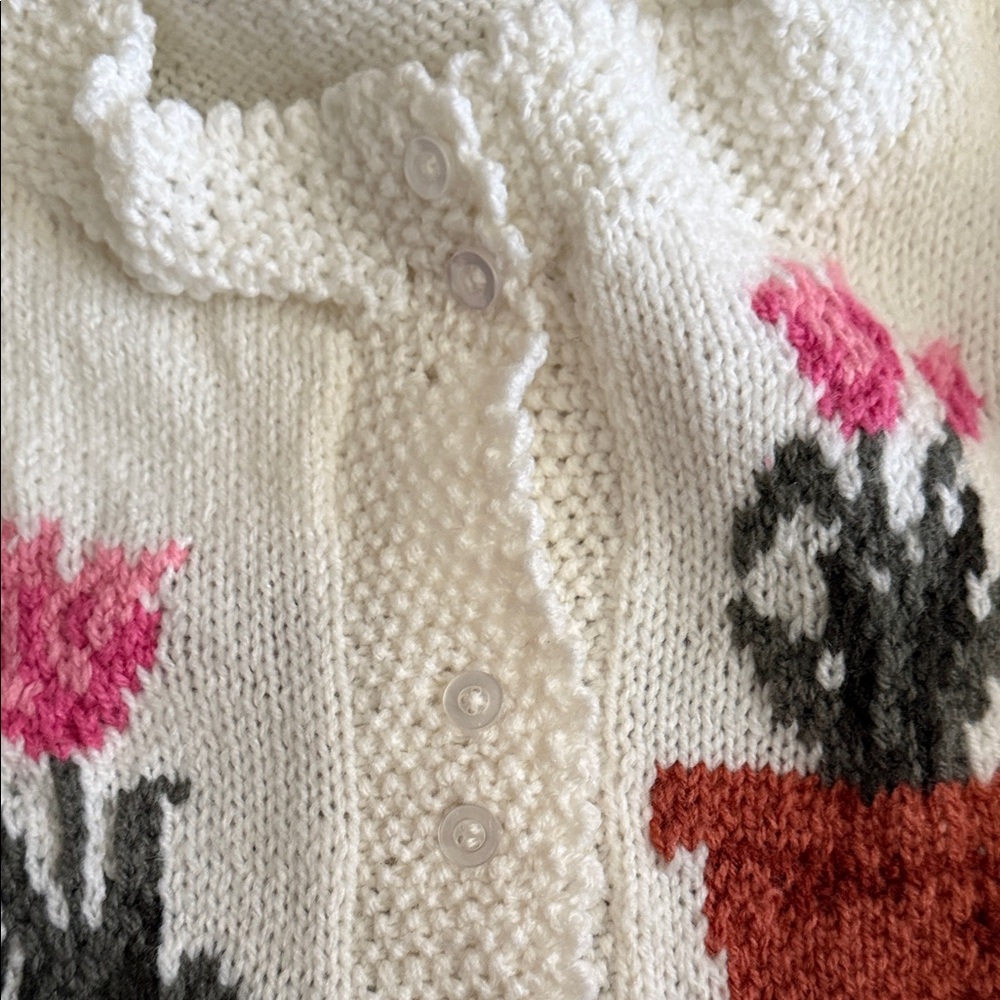 VINTAGE HANDMADE floral crochet knit garden core grandma cottagecore cardigan L - Picture 2 of 5